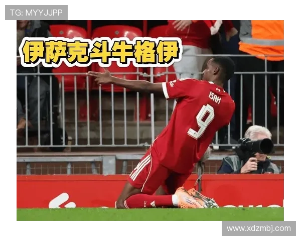 埃基蒂克高效制胜三射一中贡献关键进球斩获全场最高评分七点八分 埃基蒂克高效制胜三射一中贡献关键进球斩获全场最高评分七点八分