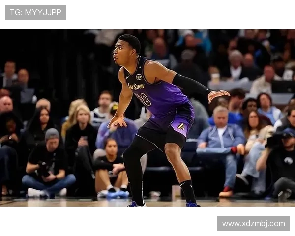 八村塁高效爆发十三投十中砍下二十三分助力球队稳健取胜 八村塁高效爆发十三投十中砍下二十三分助力球队稳健取胜